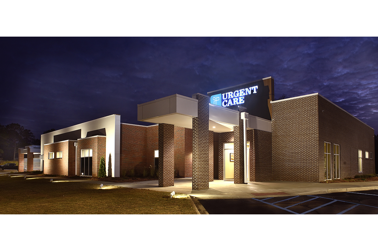 urgent care entrance at russell medical center